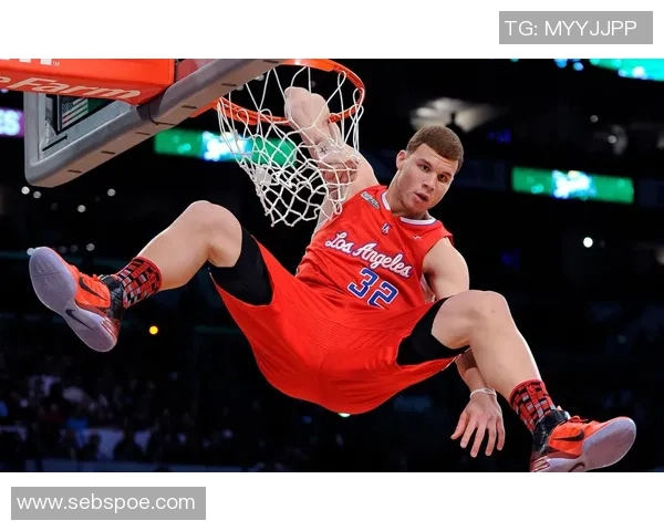 曾凡博的崛起之路：从青涩少年到篮球场上的耀眼明星